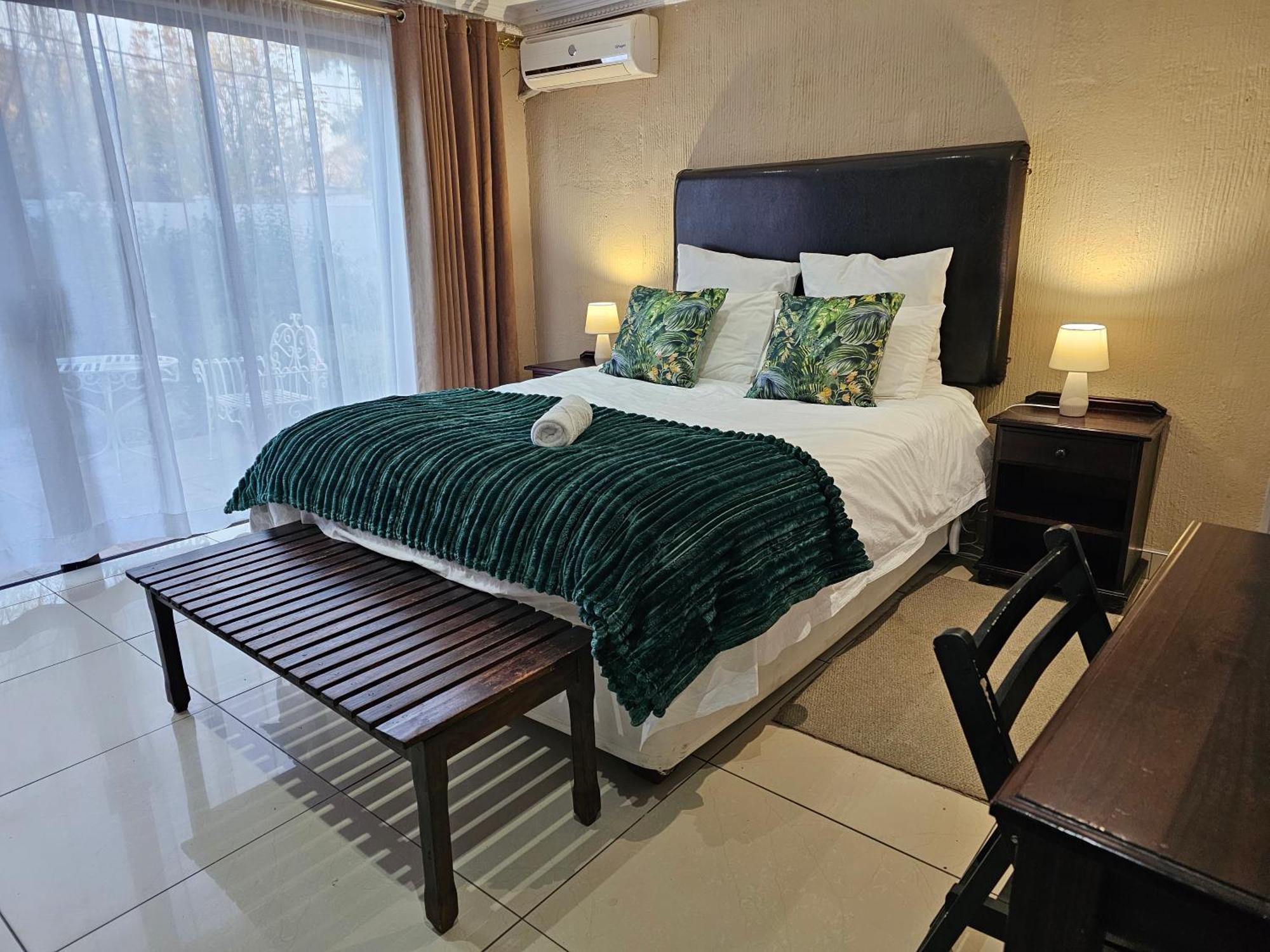 Bettie'S Luxury Lodge Кроунстад Екстериор снимка