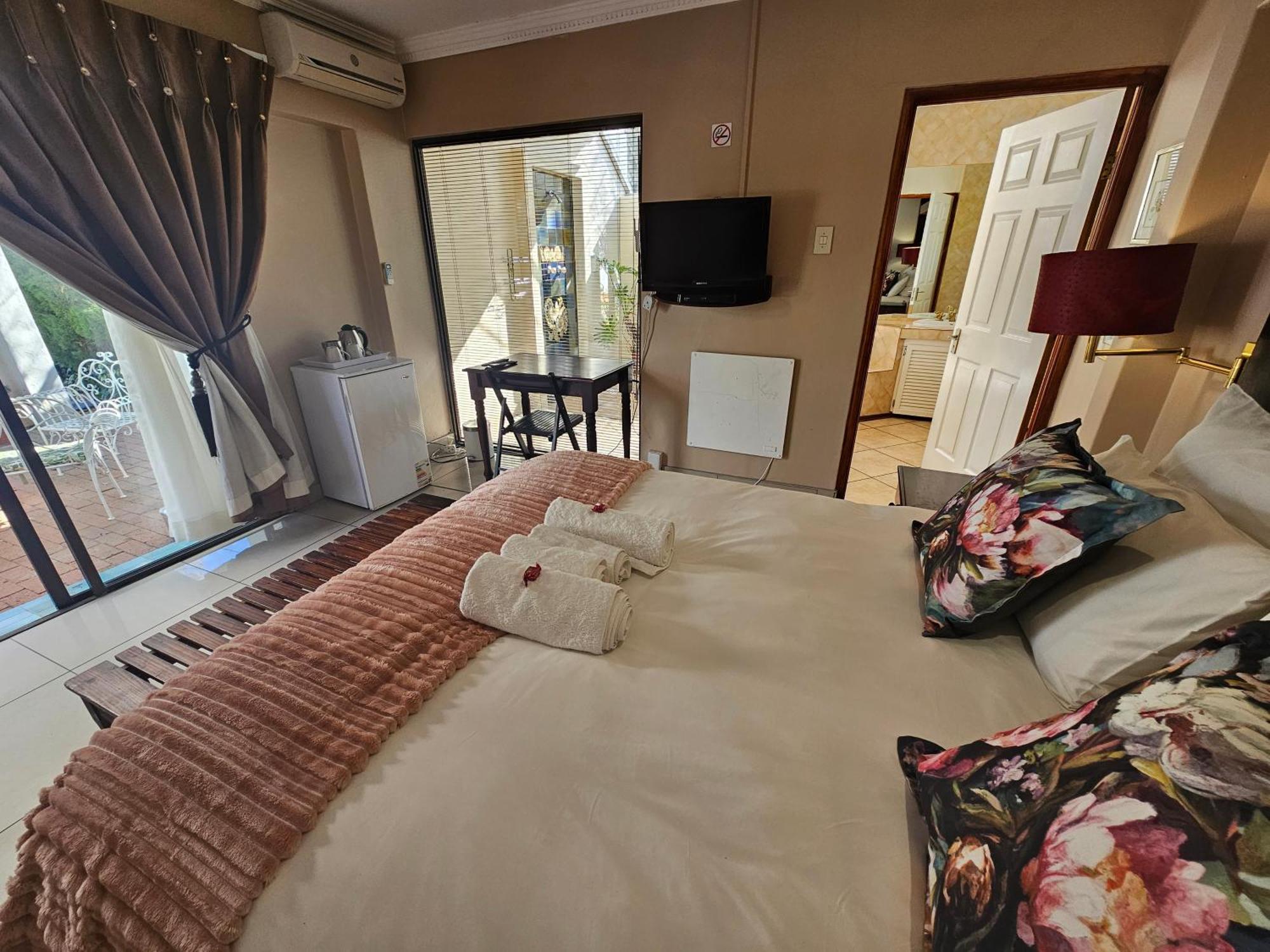 Bettie'S Luxury Lodge Кроунстад Екстериор снимка