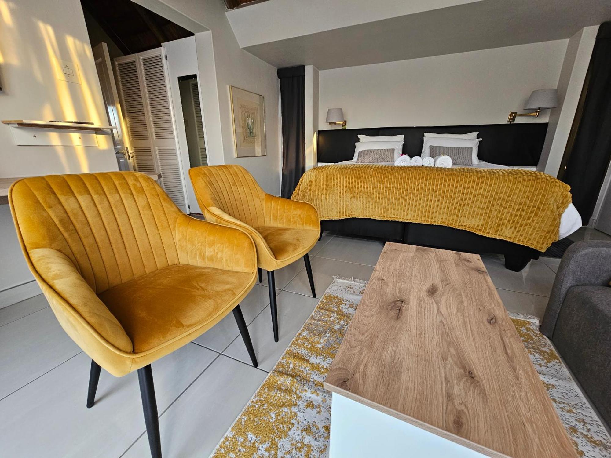 Bettie'S Luxury Lodge Кроунстад Екстериор снимка
